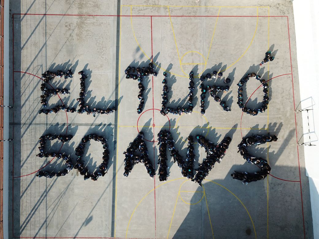 EL TURÓ: 50 ANYS APRENENT JUNTS