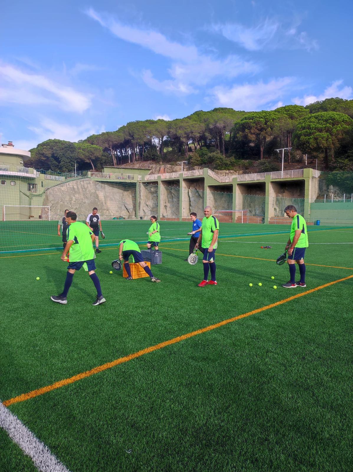 Torna INSERBALL, Un Projecte D’inclusió Social En L’esport, Amb El Suport De CaixaBank